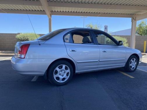 2002 Hyundai ELANTRA GLS
