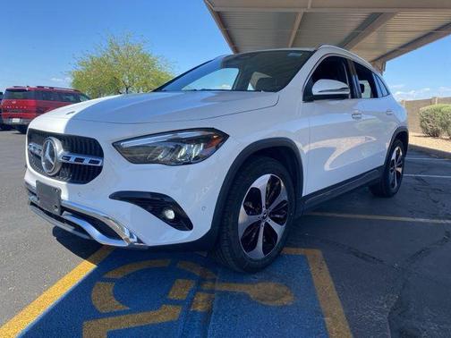 2025 Mercedes-Benz GLA 250 4MATIC