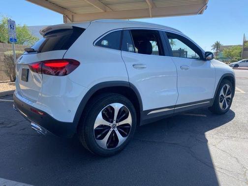 2025 Mercedes-Benz GLA 250 4MATIC