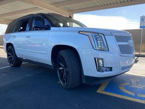 2019 Cadillac Escalade Premium Luxury