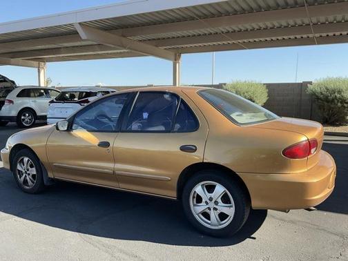 2002 Chevrolet Cavalier Base