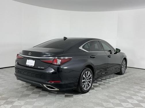 2022 Lexus ES 350 Base