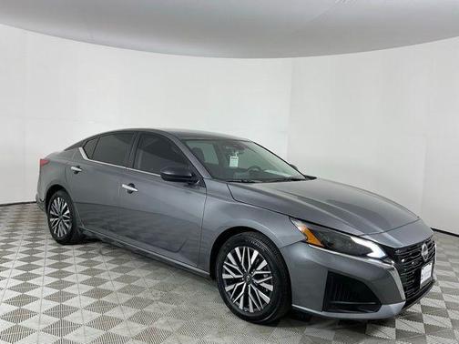 Gun Metallic 2025 Nissan Altima 2.5 SV