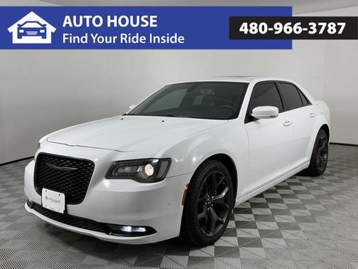 2022 Chrysler 300 S