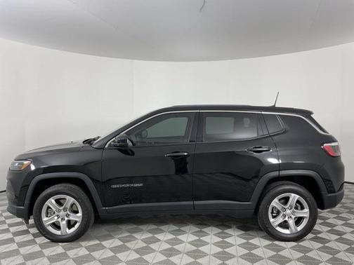2023 Jeep Compass Sport