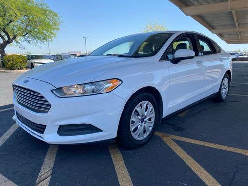 Oxford White 2014 Ford Fusion S