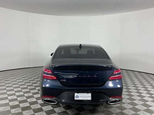 2025 Genesis G70 2.5T RWD