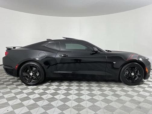 2023 Chevrolet Camaro 1LT
