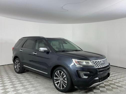 Quartz Metallic 2017 Ford Explorer Base