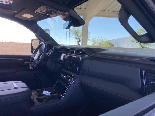 2025 GMC Sierra 2500 AT4