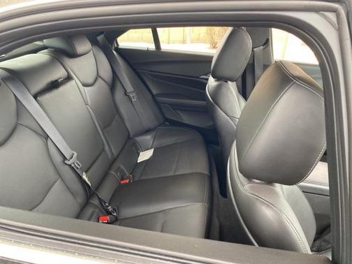 2023 Cadillac CT4 Premium Luxury