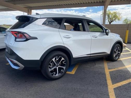 2023 Kia Sportage Hybrid EX