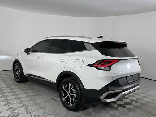 2023 Kia Sportage Hybrid EX
