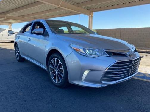 2018 Toyota Avalon XLE