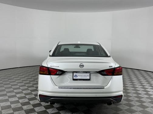 2020 Nissan Altima SR FWD