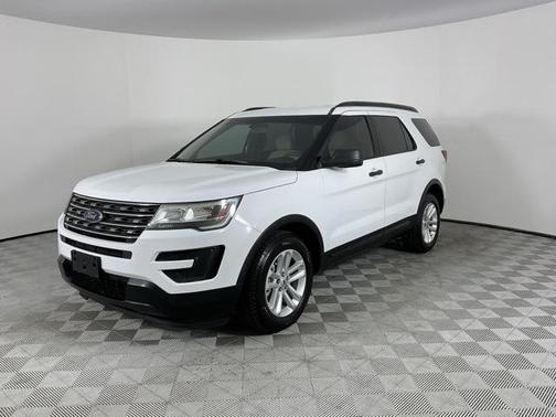 2016 Ford Explorer Base