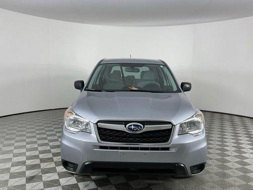 Ice Silver Metallic 2014 Subaru Forester 2.5i