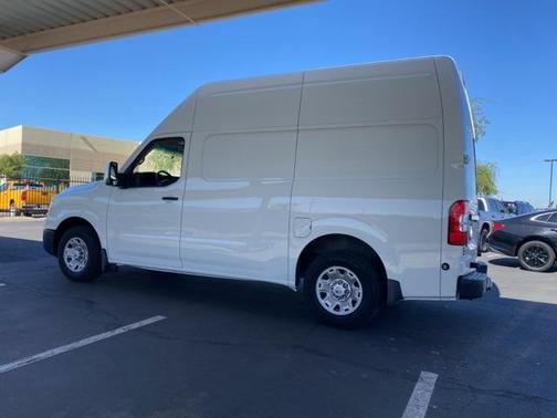 2018 Nissan NV Cargo NV2500 HD SV V8