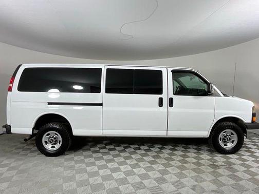 2014 GMC Savana 3500 LT