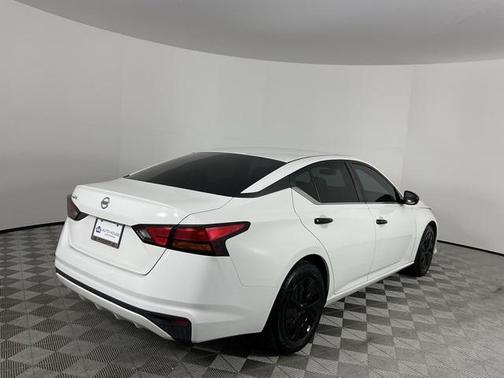 2021 Nissan Altima S FWD