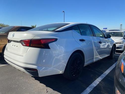 2021 Nissan Altima S FWD