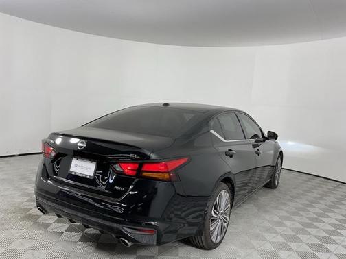 2024 Nissan Altima 2.5 SL