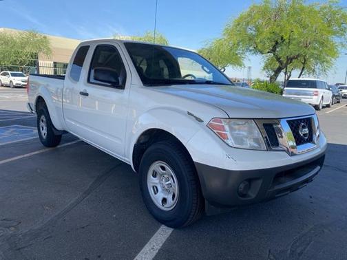 2017 Nissan Frontier S