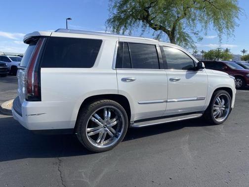 2015 Cadillac Escalade Luxury
