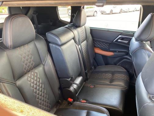 2022 Mitsubishi Outlander SEL 2.5 2WD