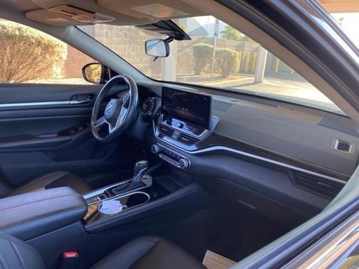 2024 Nissan Altima SR Intelligent AWD