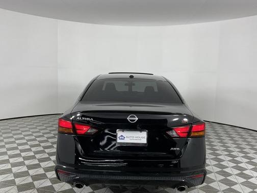 2024 Nissan Altima SR Intelligent AWD