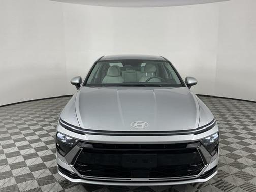 2024 Hyundai SONATA Hybrid SE