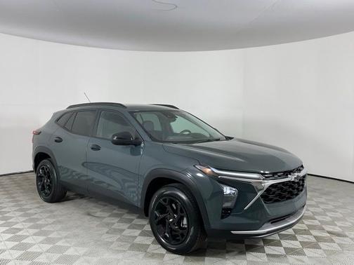 Cypress Gray 2025 Chevrolet Trax LT