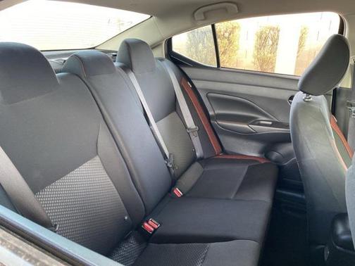2024 Nissan Versa 1.6 S