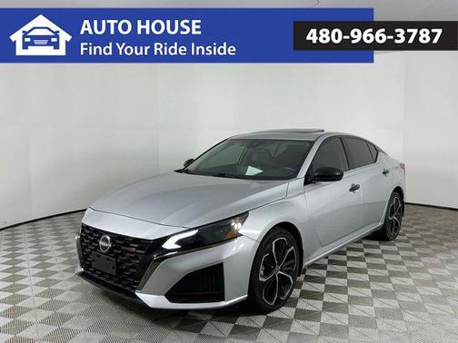 2024 Nissan Altima SR Intelligent AWD