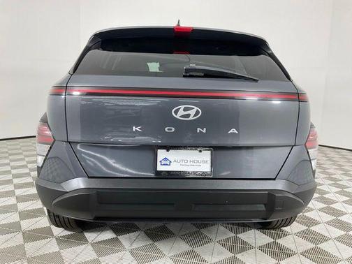 Ecotronic Gray Pearl 2024 Hyundai KONA SEL