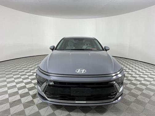 2024 Hyundai SONATA Hybrid SE