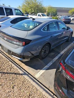 2024 Hyundai SONATA Hybrid SE
