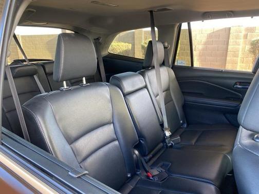 2022 Honda Pilot 2WD Special Edition