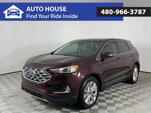 Burgundy 2022 Ford Edge Titanium