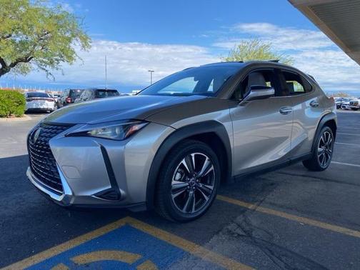 2019 Lexus UX 200 Luxury