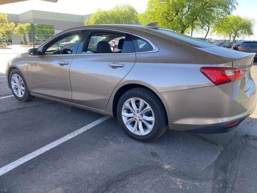 Mineral Gray Metallic 2024 Chevrolet Malibu FWD 1LT