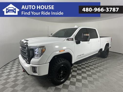 2022 GMC Sierra 2500 AT4