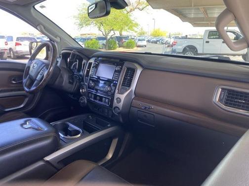 2018 Nissan Titan Platinum Reserve