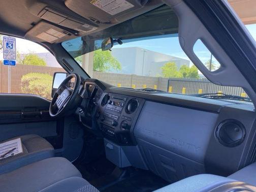 Oxford White 2016 Ford F-250 XL