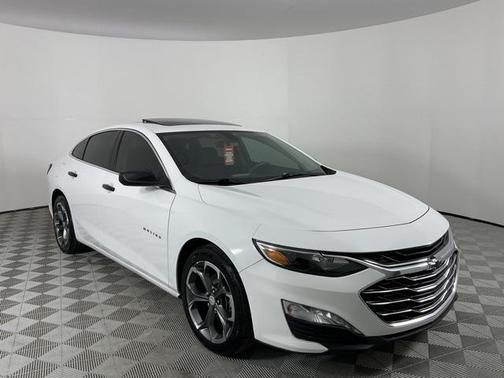 2021 Chevrolet Malibu FWD LT