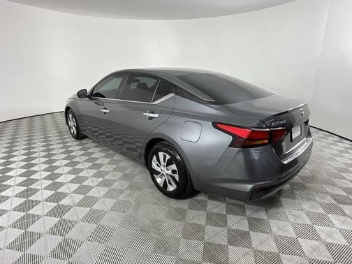2022 Nissan Altima S FWD