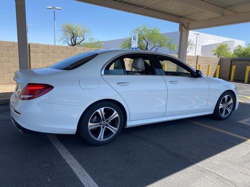 2019 Mercedes-Benz E-Class E 300