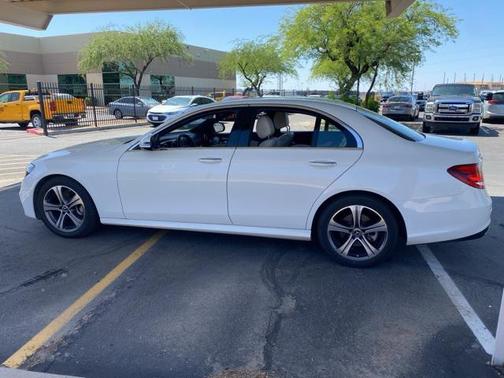2019 Mercedes-Benz E-Class E 300