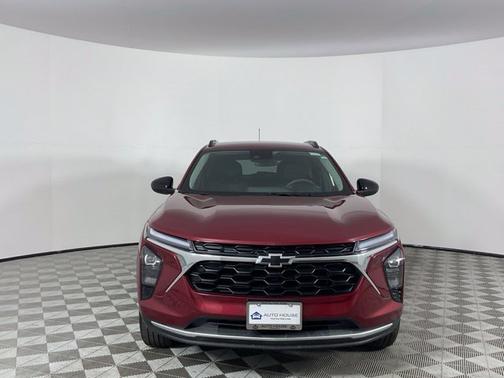 Crimson Metallic 2025 Chevrolet Trax LT